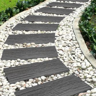 Wood Effect Recycled Rubber Stepping Stones